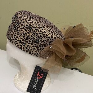 NWT Church Hat / Dress Hat by Deborah